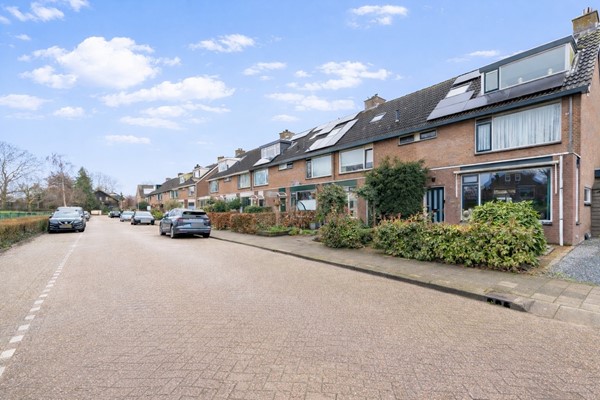 Medium property photo - Emmalaan 34, 2481 BA Woubrugge